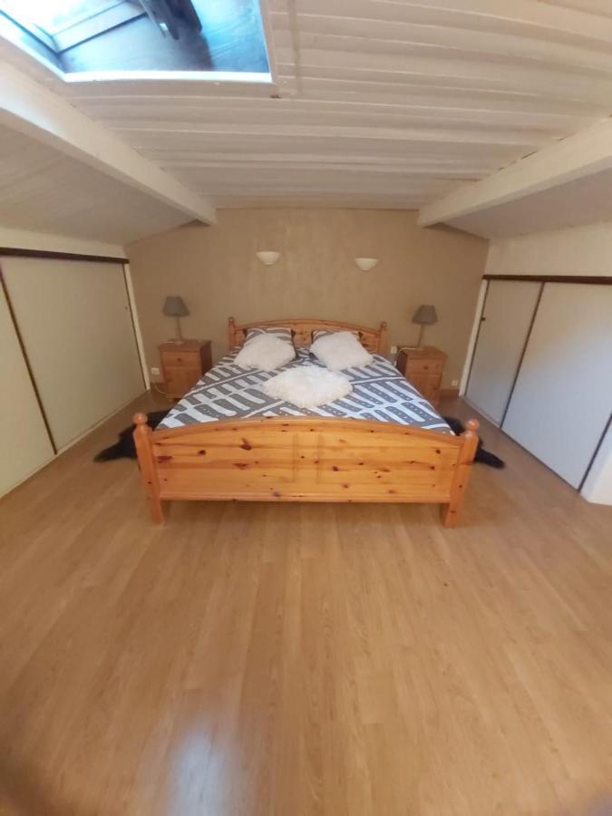 Eblouissant Appartement Au Calme D'Une Residence Avec Piscine Idealement Situe Au Pied Du Colorado Provencal Dans Le Prestigieux Luberon Rustrel Kültér fotó